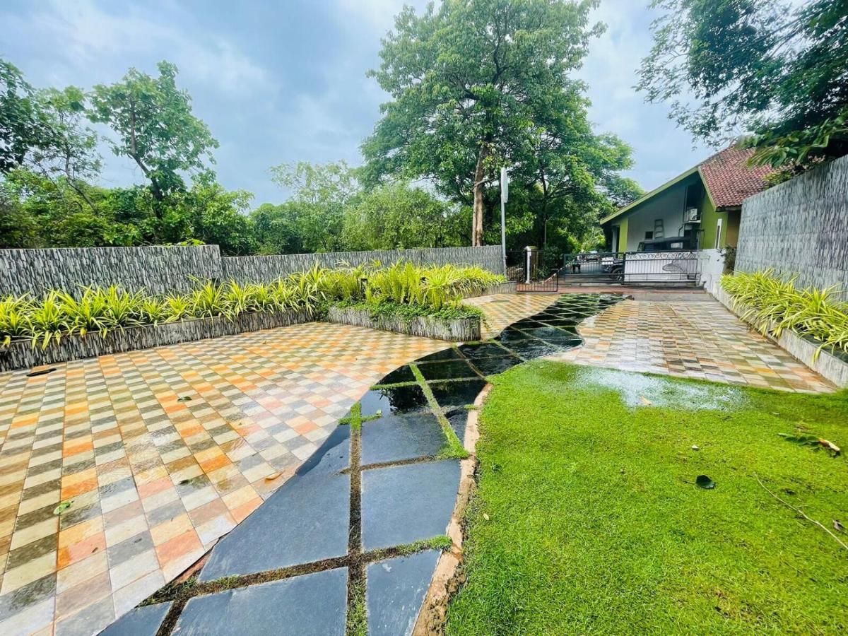 The Mayfield Resort, Vagator Aparthotel
