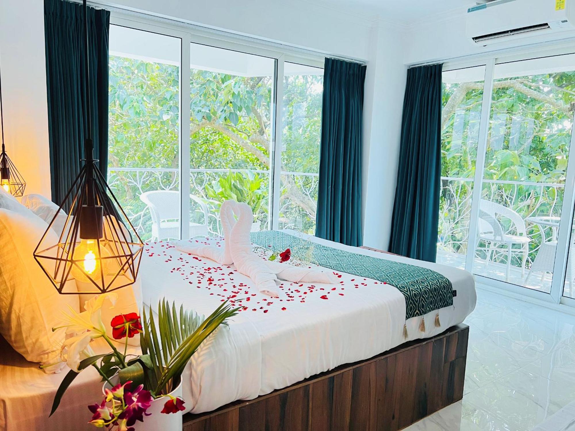 The Mayfield Resort, Vagator Aparthotel Anjuna