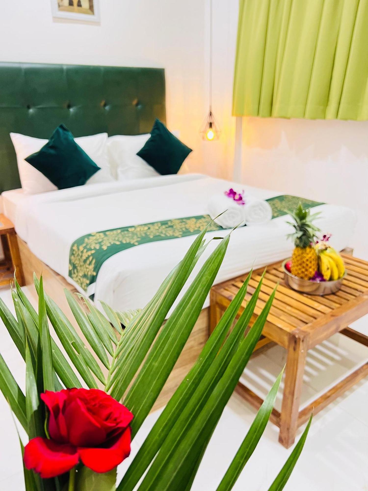 The Mayfield Resort, Vagator Aparthotel Anjuna