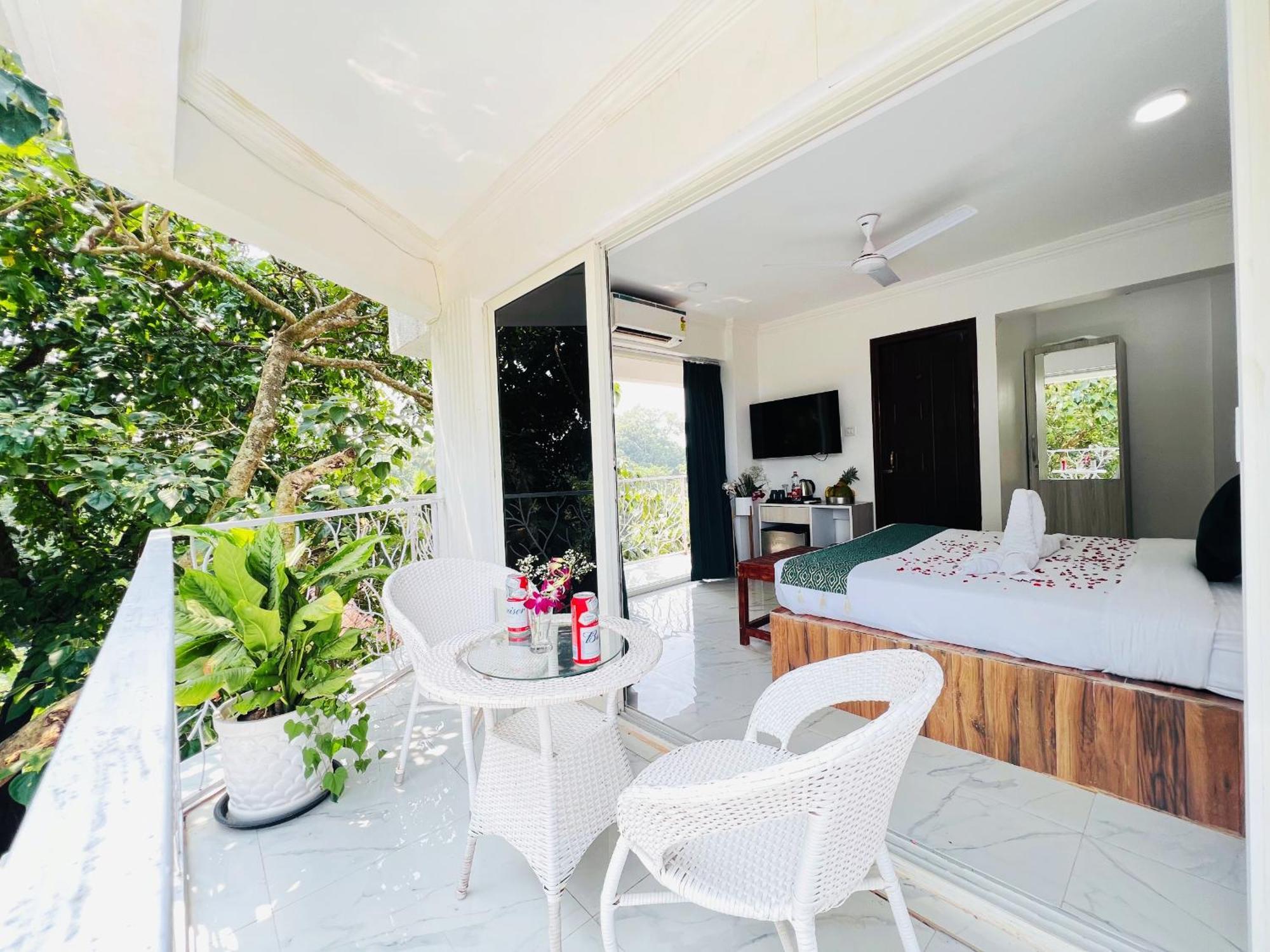 The Mayfield Resort, Vagator Aparthotel Anjuna